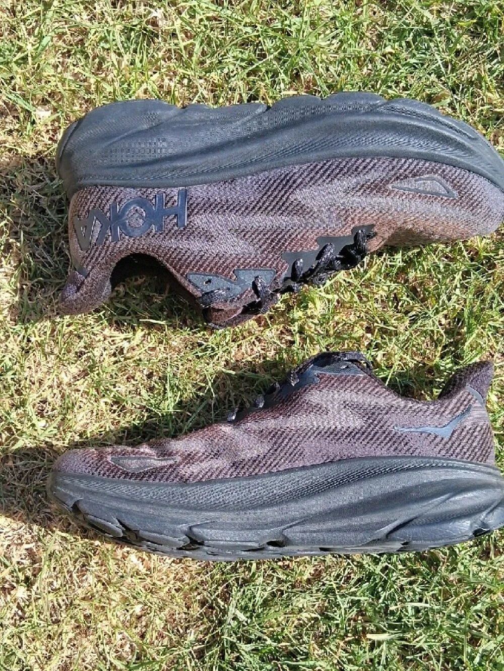 Hoka Clifton 9 Men's Black/Grey Athletic Running Shoes - Picture 5 of 13